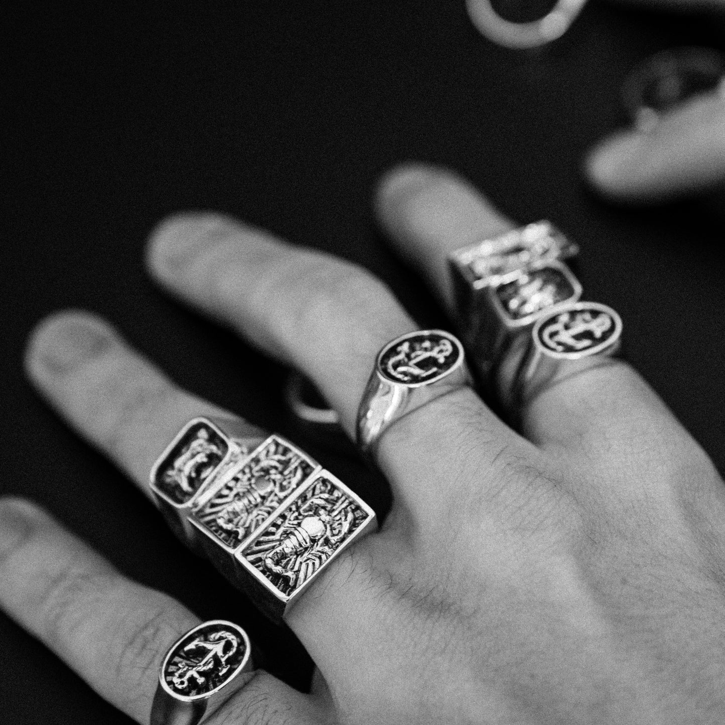 A fusion of surf culture and fine craftsmanship, the Stinger Signet Ring is a must-have for ocean-inspired style.