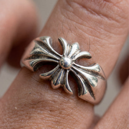 CATHEDRAL RING