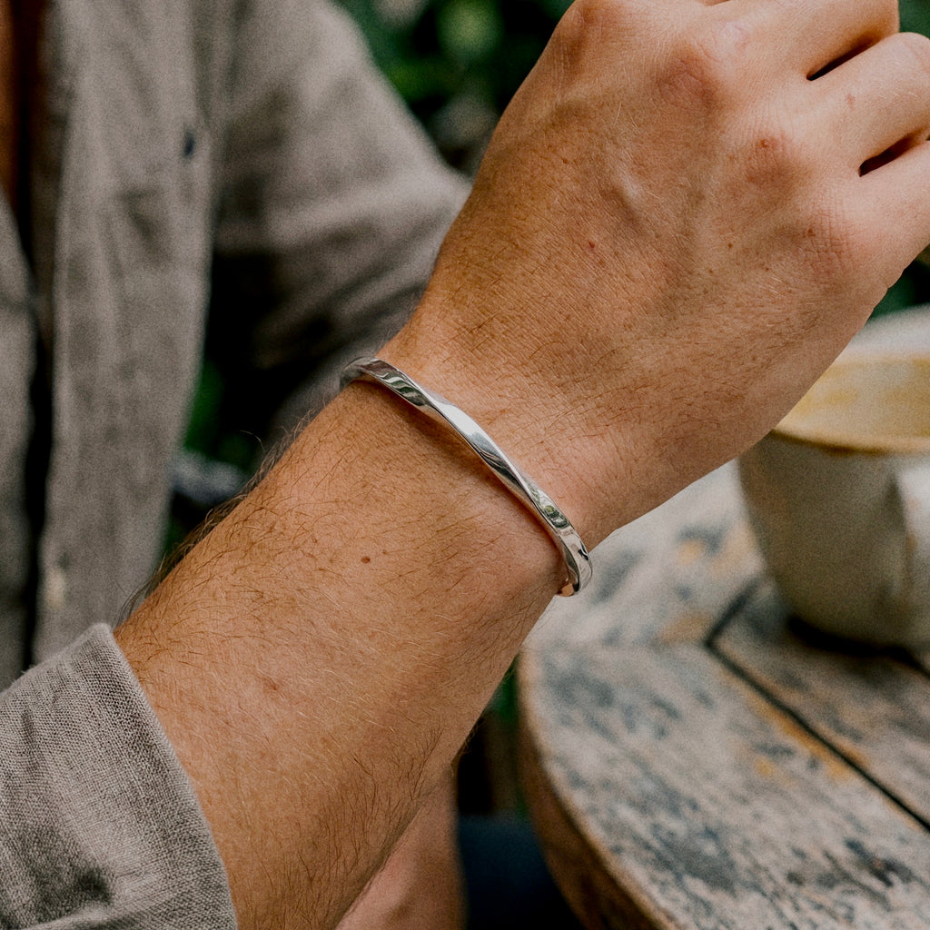 SLATE CUFF
