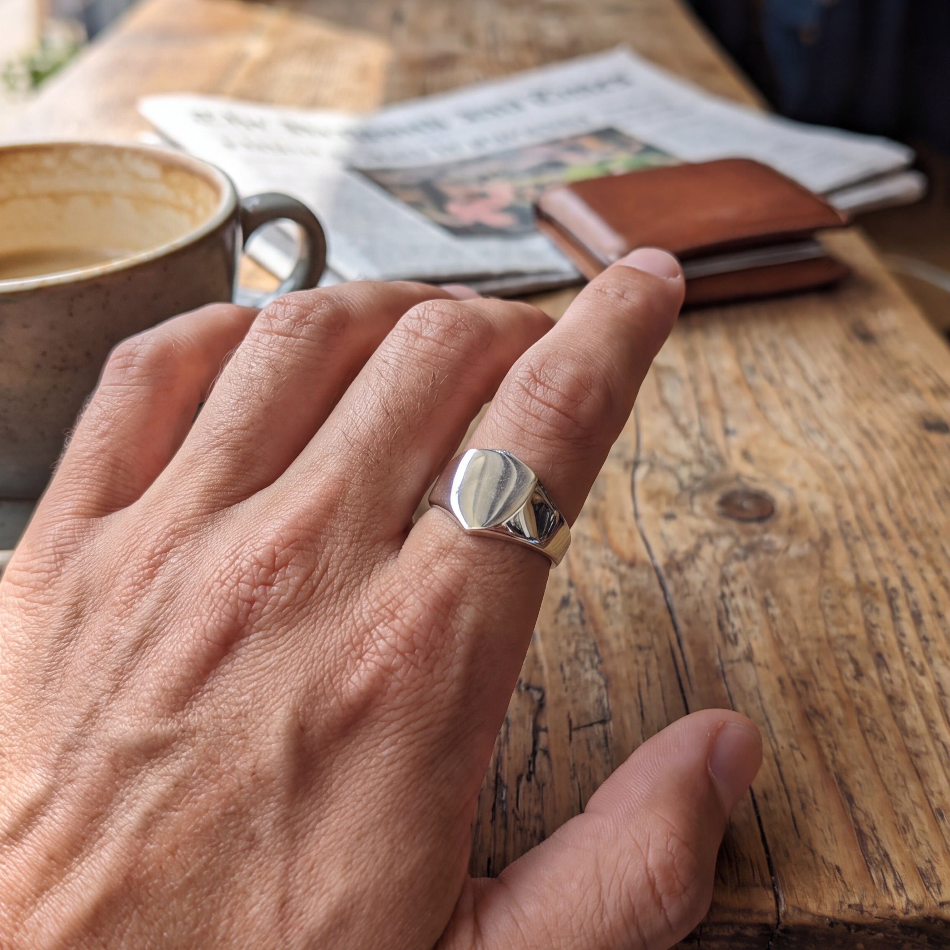 SHIELD SIGNET