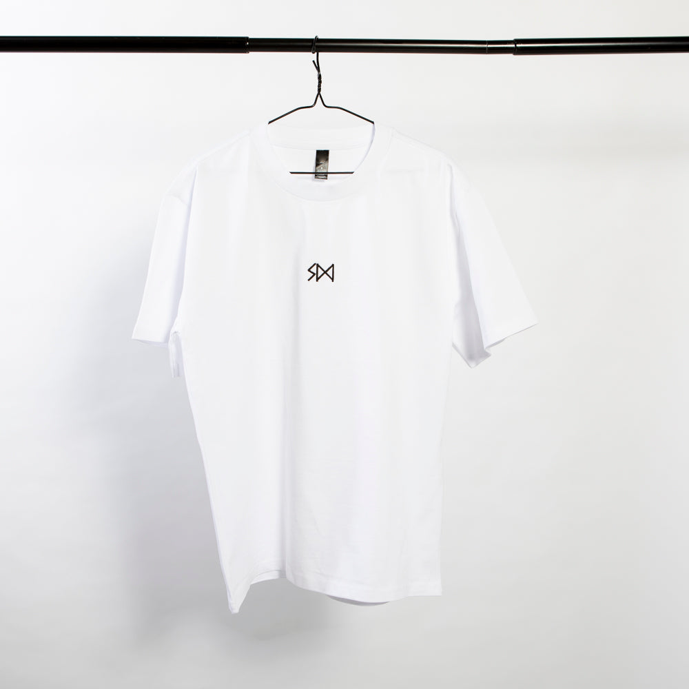 WHITE BOX TEE