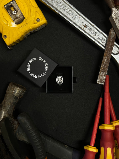 Designed for the modern explorer, this silver signet ring blends nautical heritage with the Australian surf lifestyle.