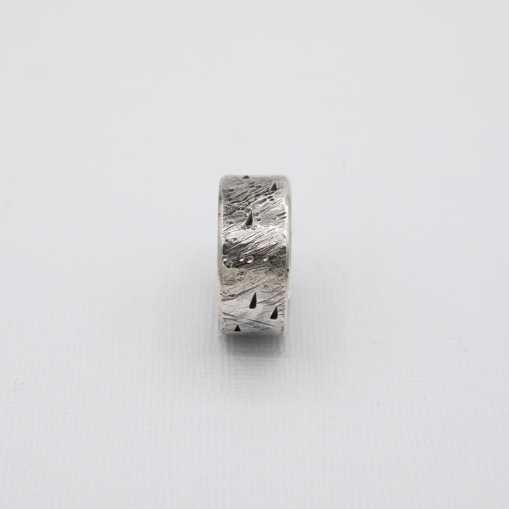 The Wanderer Ring – a solid 925 sterling silver men’s signet ring designed for the adventurous soul.